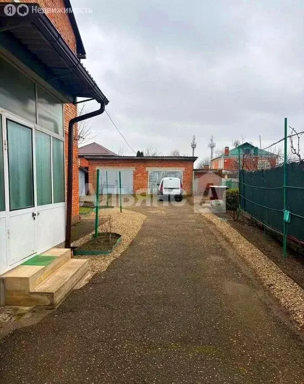 2-комнатная квартира: Усть-Лабинск, Красноармейская улица, 22 (87.5 м) - Фото 1