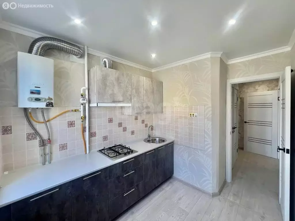 2-комнатная квартира: Шебекино, улица Дзержинского, 14 (42 м) - Фото 1