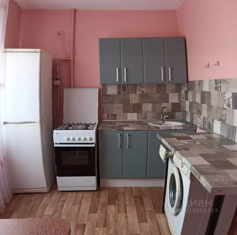 1-к кв. Омская область, Омск Заозерный мкр, ул. Сергея Тюленина, 14 ... - Фото 1