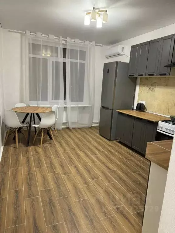 1-к кв. Кабардино-Балкария, Нальчик ул. Шарданова, 52 (48.0 м) - Фото 1