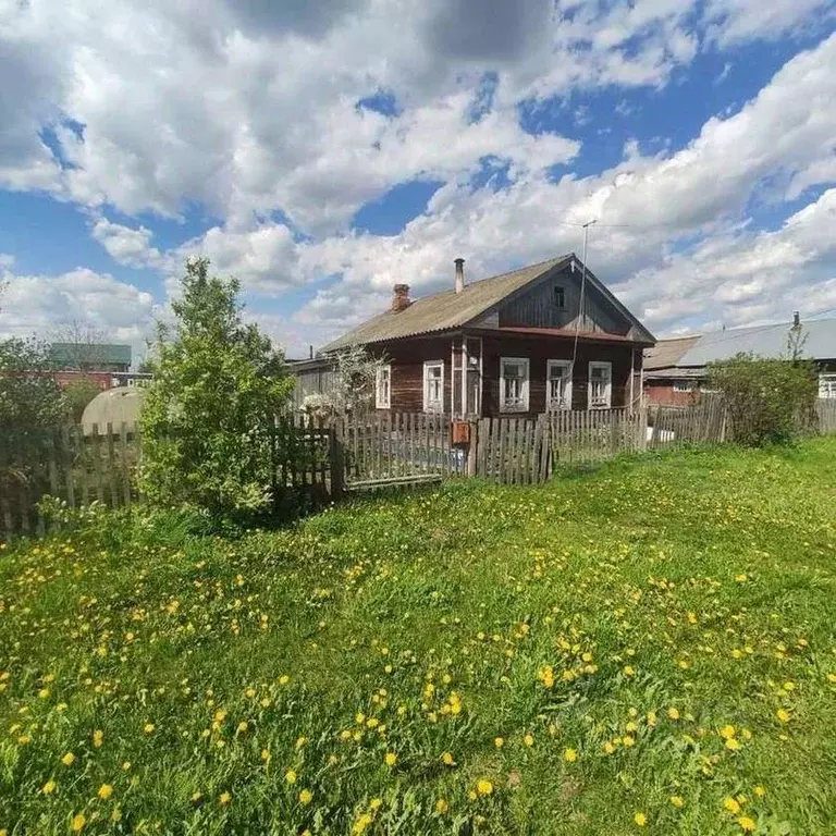 Дом в Кировская область, Киров Коминтерновский мкр, ул. Луговая, 54 ... - Фото 0