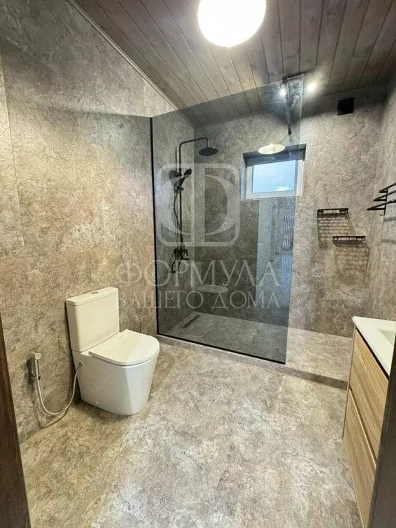 Дом в Свердловская область, Белоярский муниципальный округ, д. Поварня ... - Фото 1