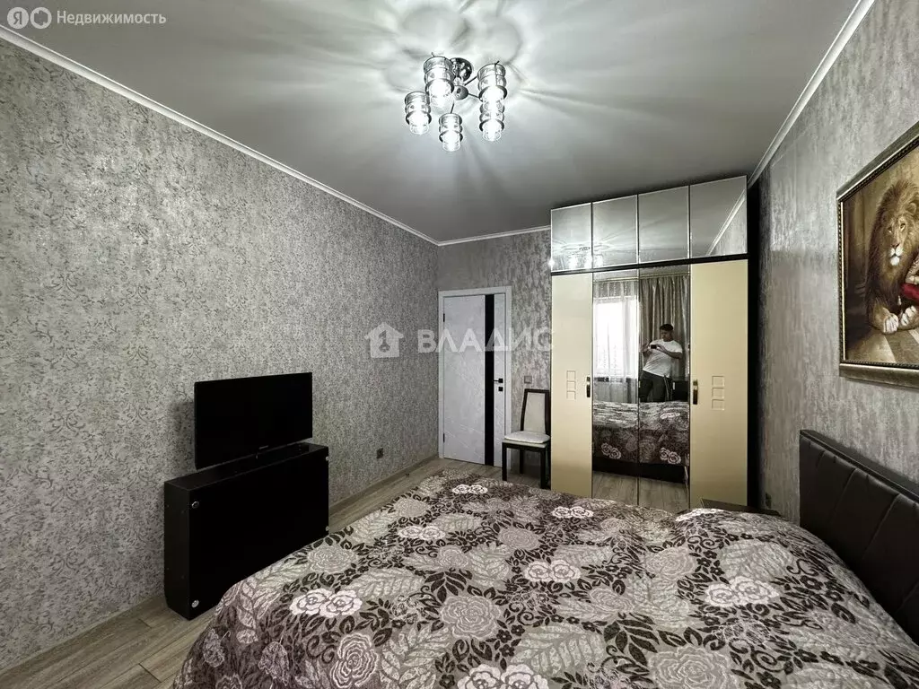 3-комнатная квартира: Краснодар, Кубанская улица, 47 (75 м) - Фото 1