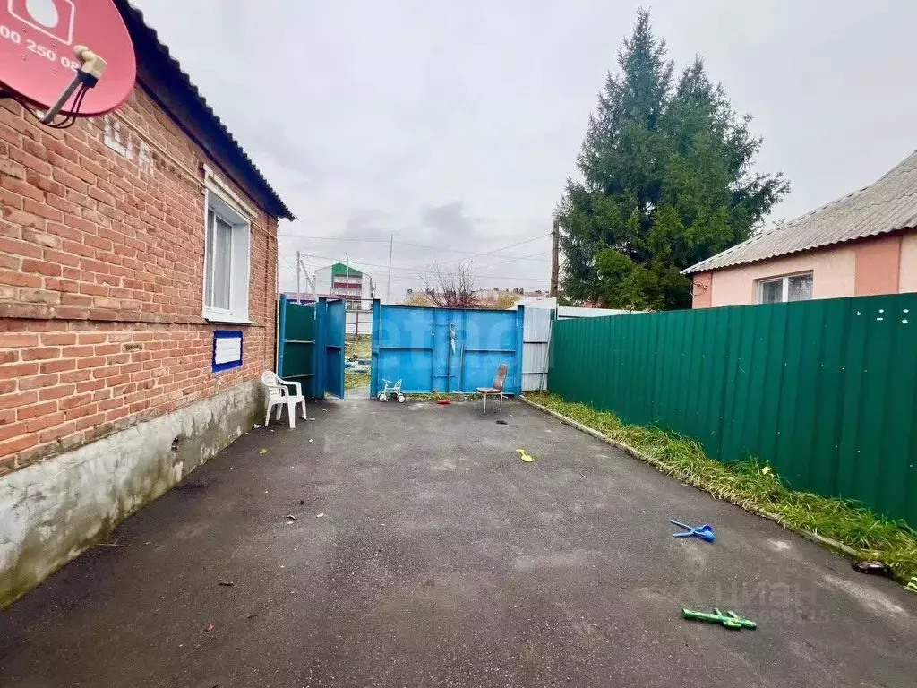 Дом в Белгородская область, Белгородский район, с. Стрелецкое ул. ... - Фото 1