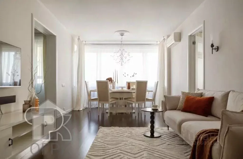 3-к кв. Москва ул. Мельникова, 3к6 (100.9 м) - Фото 2