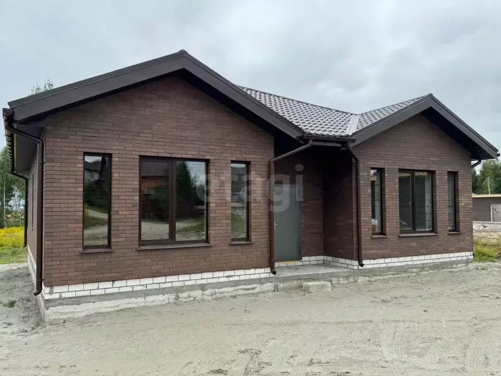 Дом в Брянская область, Брянский район, Новодарковичское с/пос, д. ... - Фото 2