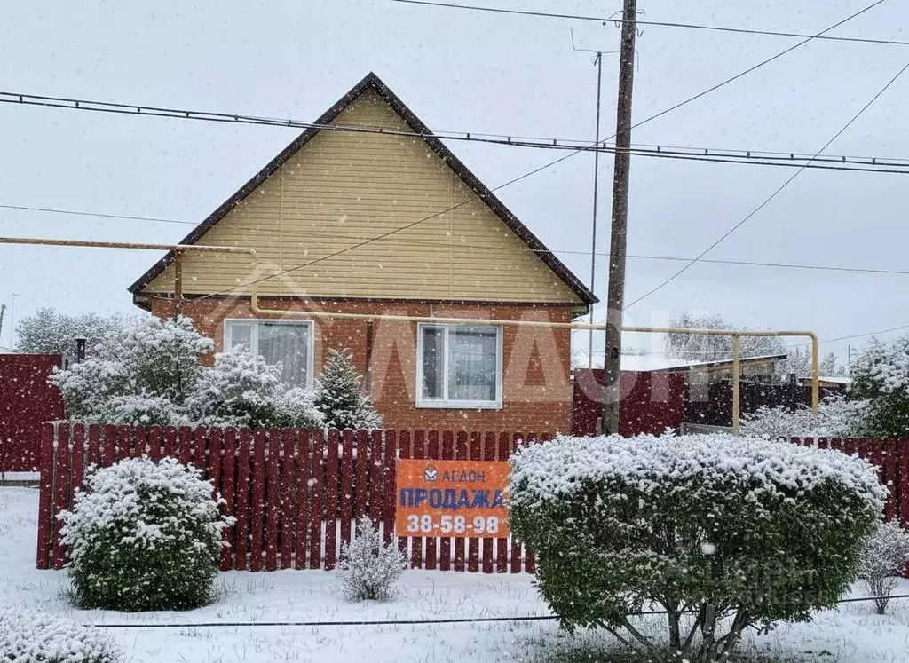 Дом в Омская область, Омский район муниципальный округ, с. Надеждино ... - Фото 1