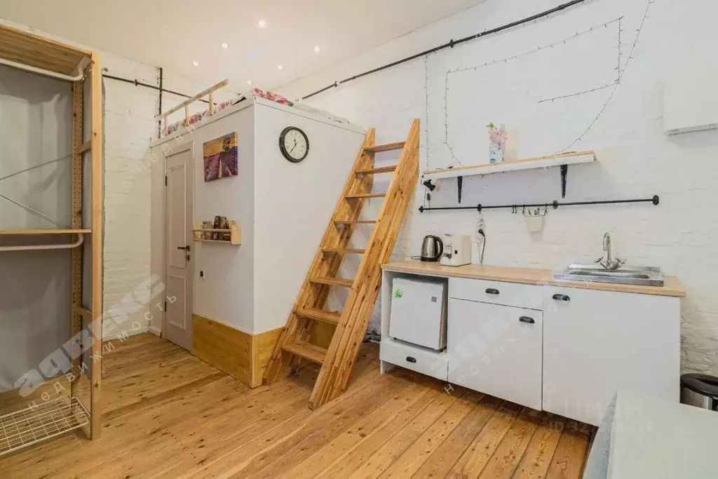 Студия Санкт-Петербург Английский просп., 5Б (16.6 м) - Фото 1