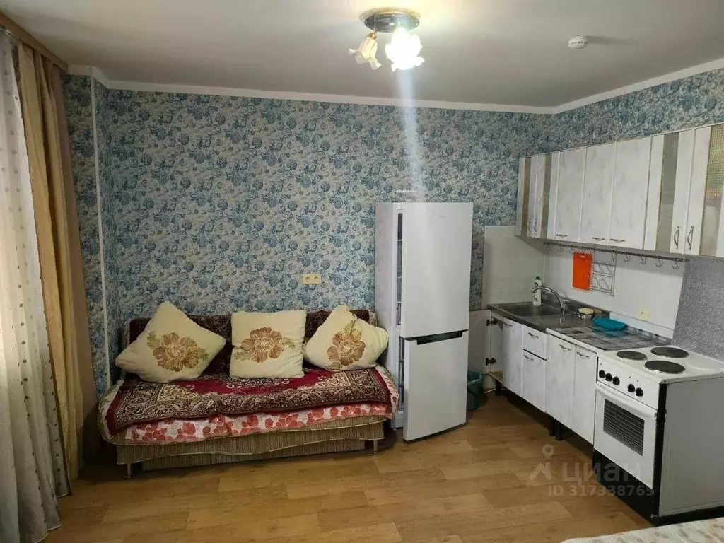1-к кв. Красноярский край, Красноярск Новосибирская ул., 5 (50.0 м) - Фото 0