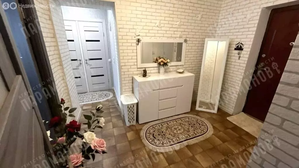 3-комнатная квартира: Тверь, улица Паши Савельевой, 15к2 (68.7 м) - Фото 1