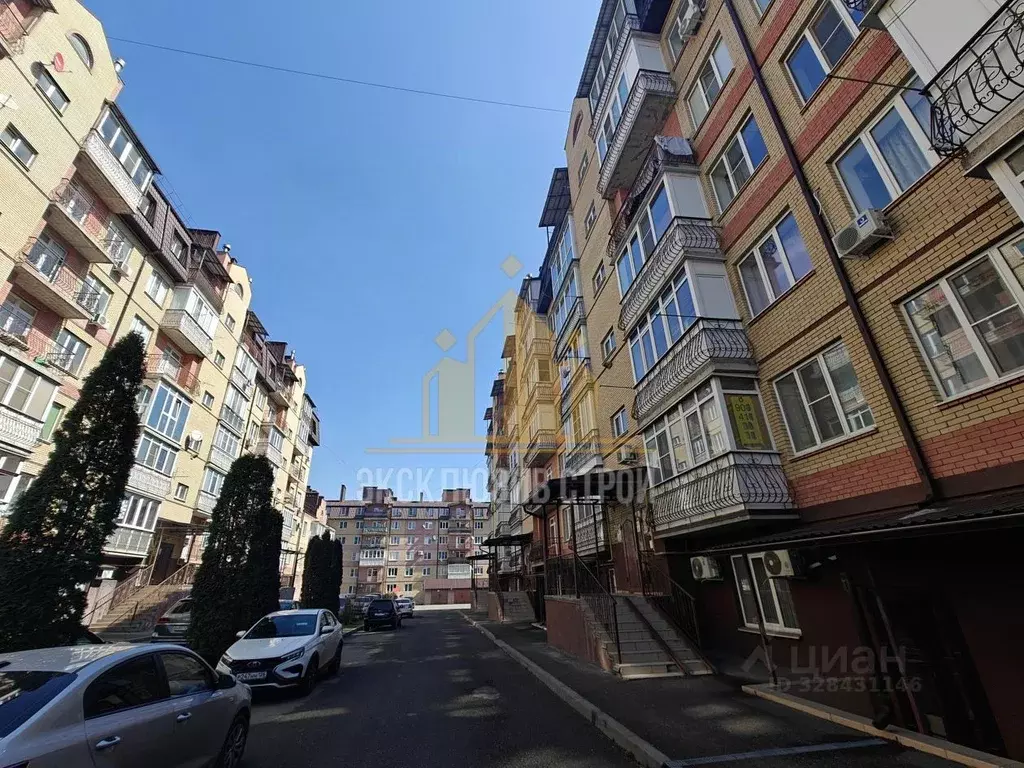 3-к кв. Ставропольский край, Ессентуки ул. Орджоникидзе, 84к6 (78.2 м) - Фото 1