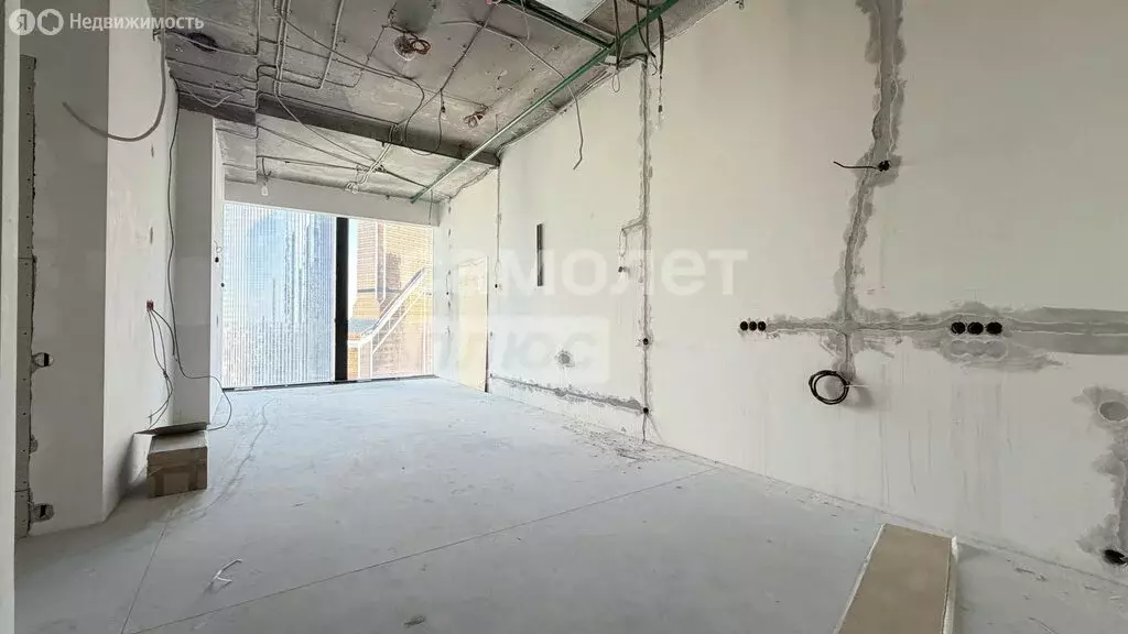 1-комнатная квартира: Москва, 1-й Красногвардейский проезд, 22с1 (66.8 ... - Фото 0