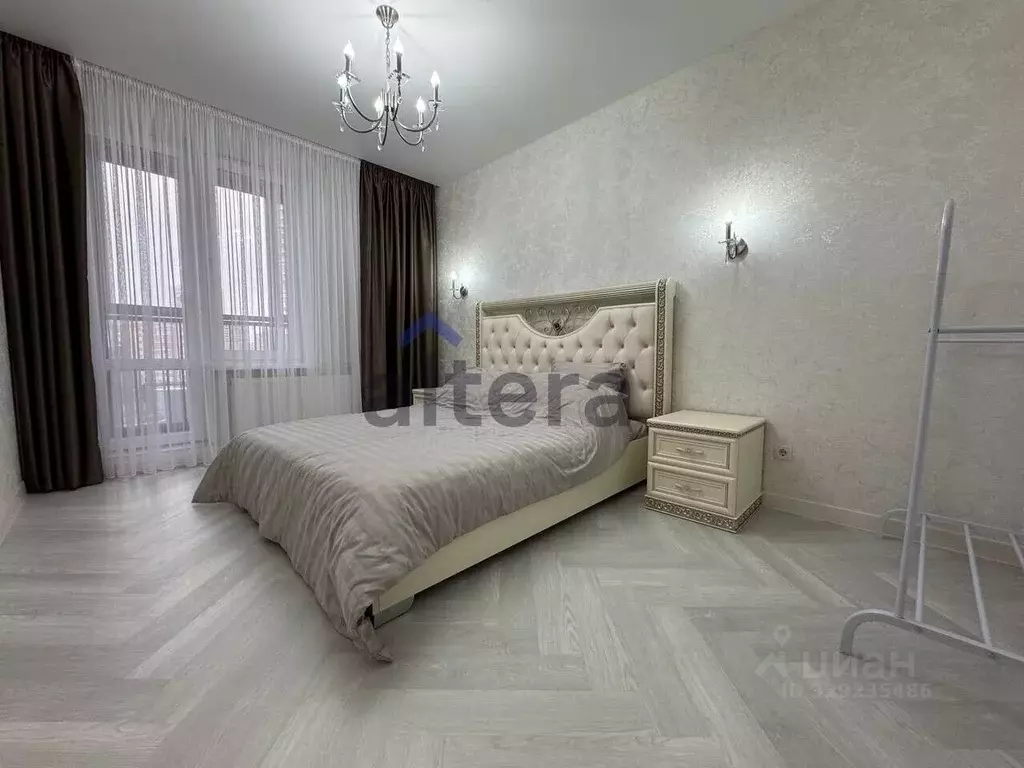 1-к кв. Татарстан, Казань ул. Аметьевская магистраль, 18к5 (55.0 м) - Фото 1