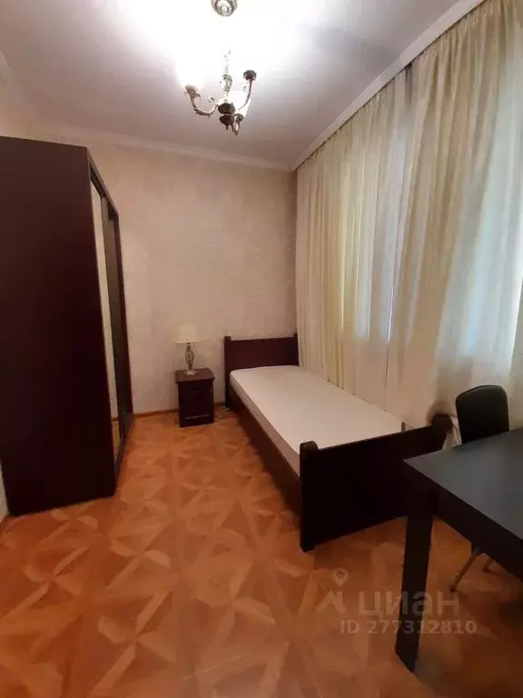 Комната Крым, Симферополь ул. Русская, 4 (14.0 м) - Фото 1