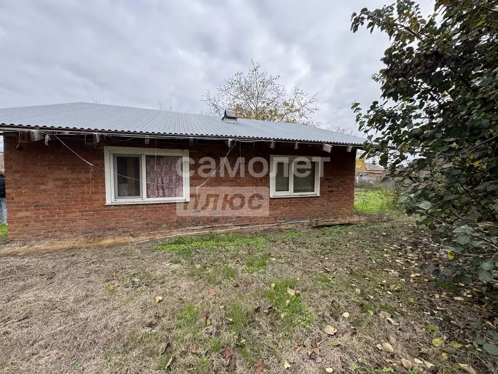 Дом в Краснодарский край, Кореновский район, Дядьковская ст-ца ул. ... - Фото 2