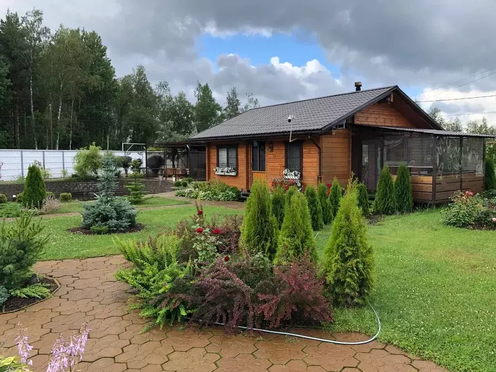 Дом в Ленинградская область, Ломоносовский район, Пениковское с/пос, ... - Фото 1
