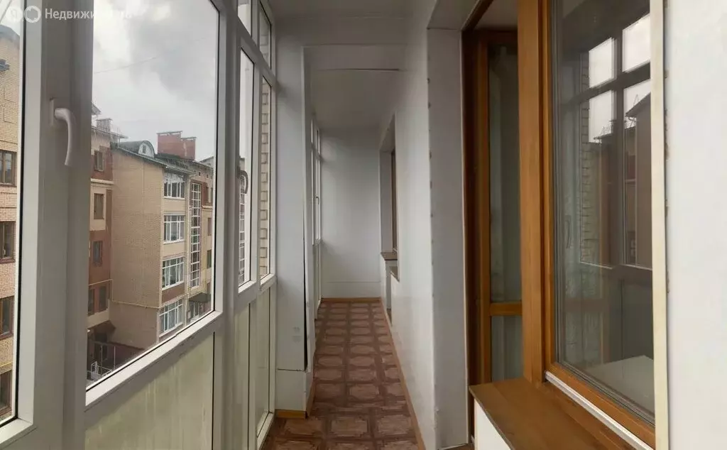 3-комнатная квартира: Череповец, улица Годовикова, 19 (87 м) - Фото 1