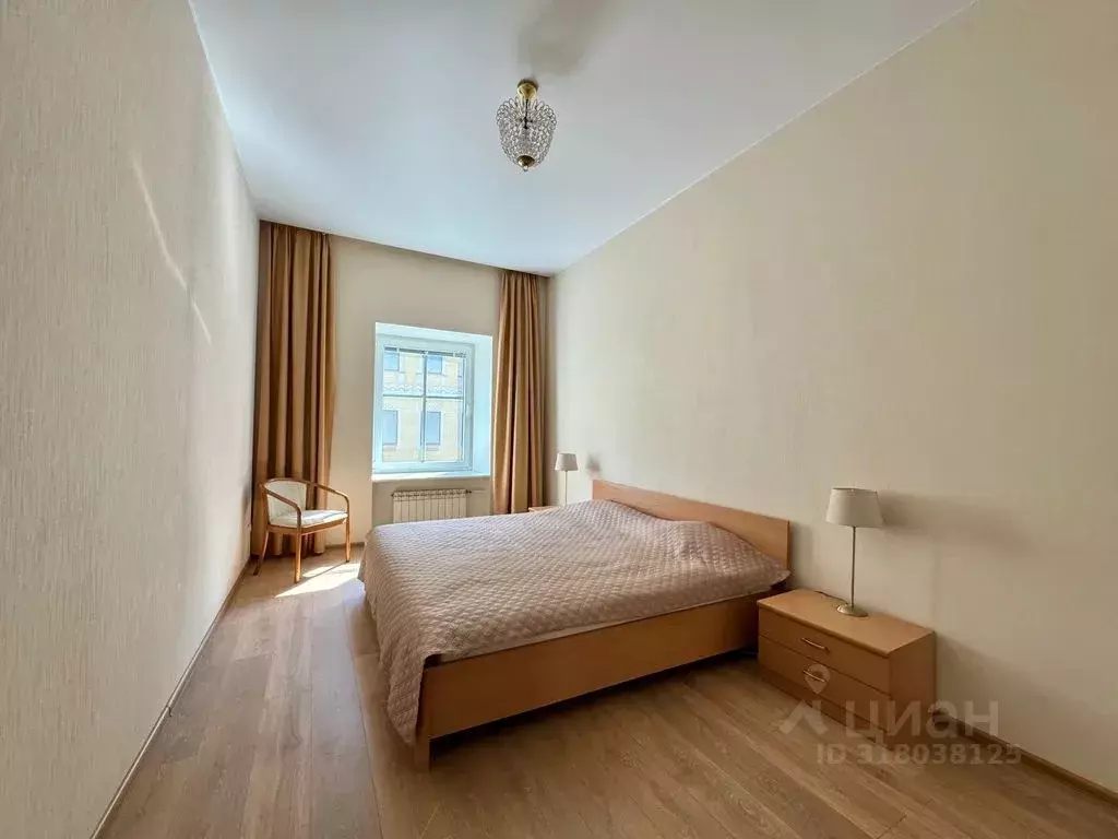 4-к кв. Санкт-Петербург Итальянская ул., 6/4 (130.0 м) - Фото 0