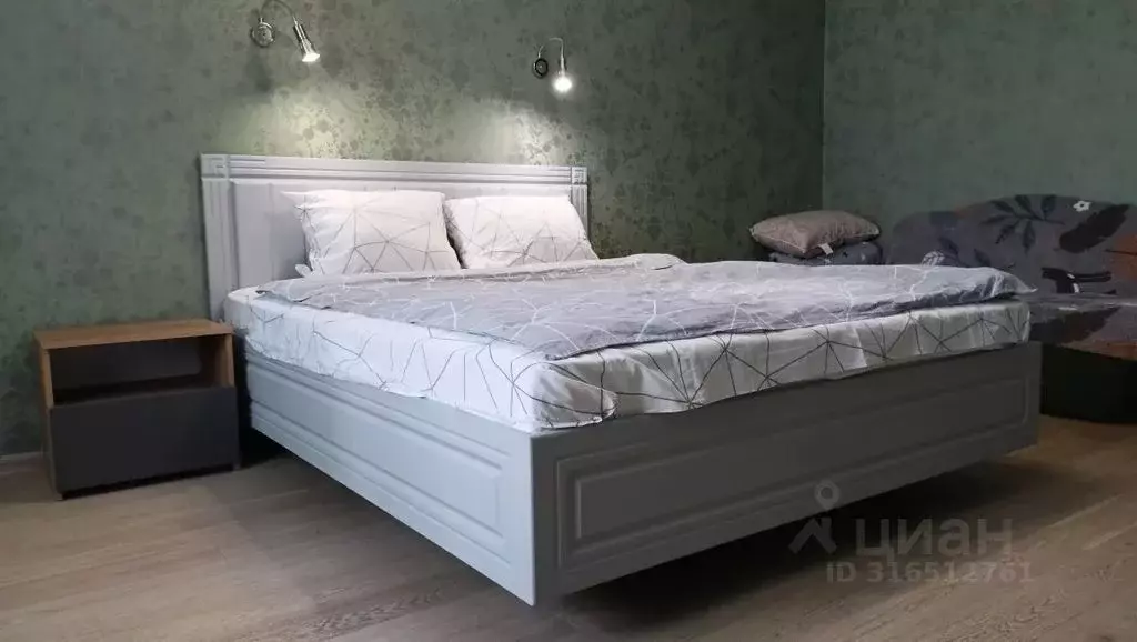 2-к кв. Липецкая область, Елец ул. Коммунаров, 149 (61.0 м) - Фото 1