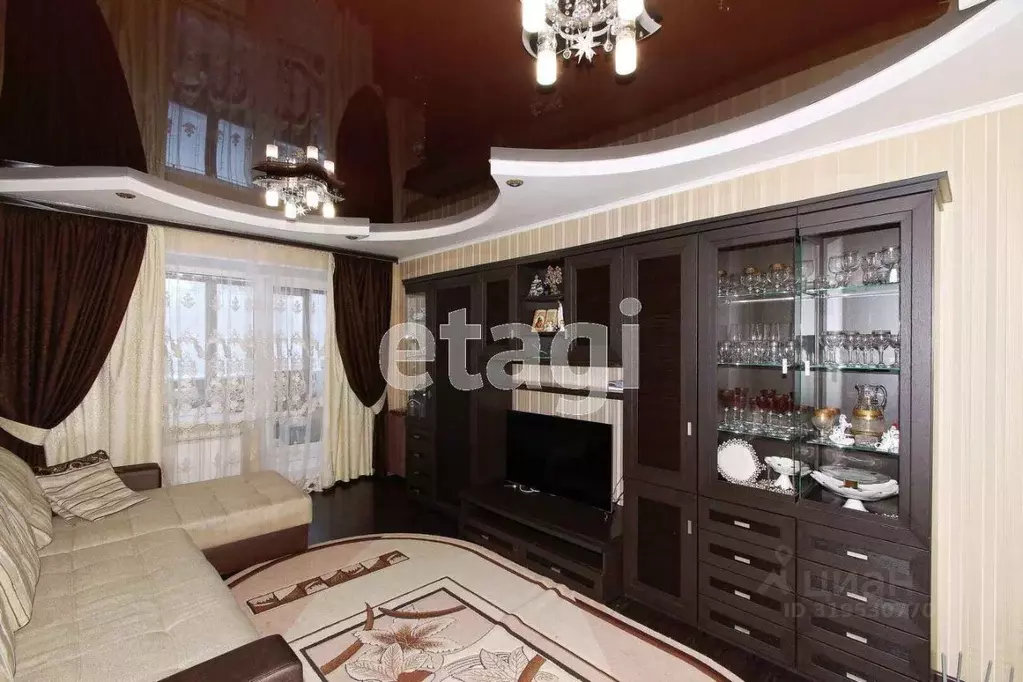 4-к кв. Ханты-Мансийский АО, Сургут ул. Бажова, 17 (86.2 м) - Фото 1