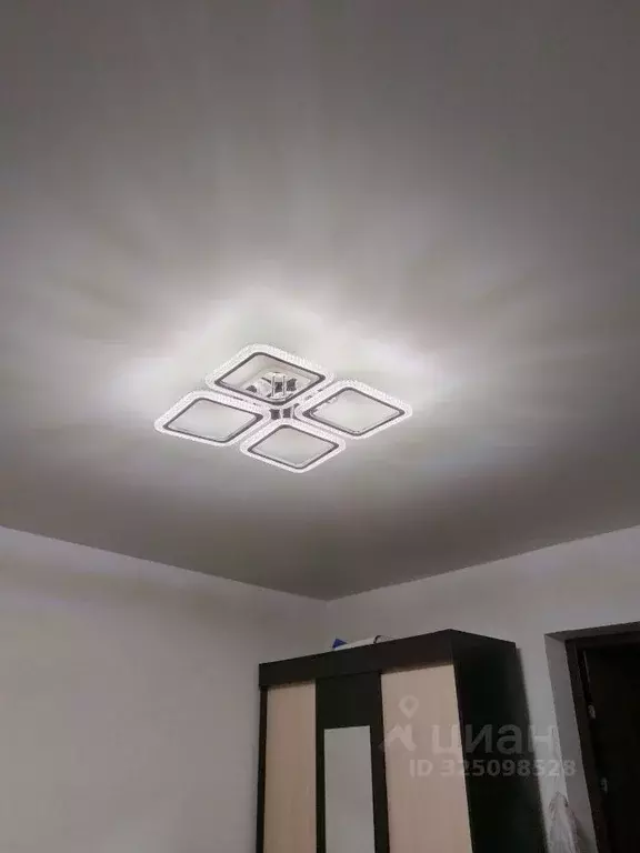 Комната Новгородская область, Великий Новгород просп. Александра ... - Фото 2