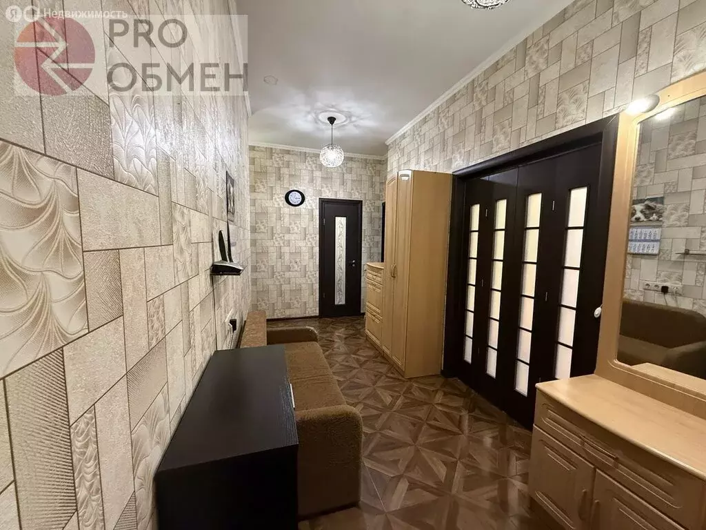 2-комнатная квартира: посёлок городского типа Загорянский, улица ... - Фото 1