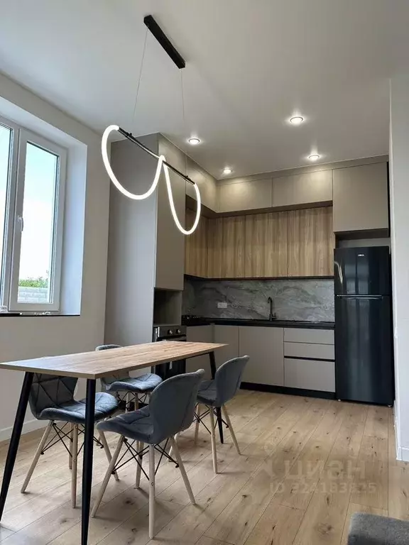 Дом в Крым, Симферопольский район, Добровское с/пос, с. Пионерское ул. ... - Фото 1