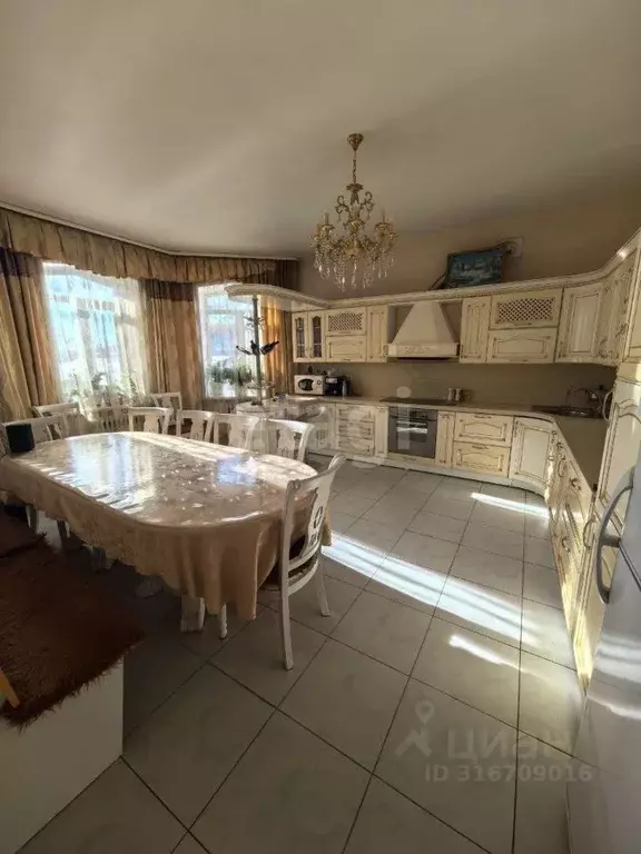 Дом в Забайкальский край, Чита Лесхозная ул. (205 м) - Фото 1