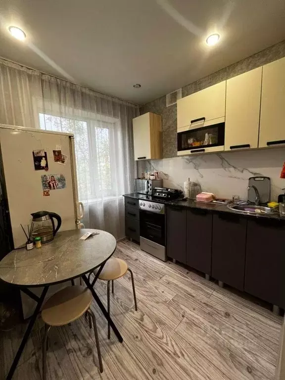 1-к кв. Хакасия, Черногорск ул. Чапаева, 45 (30.0 м) - Фото 1