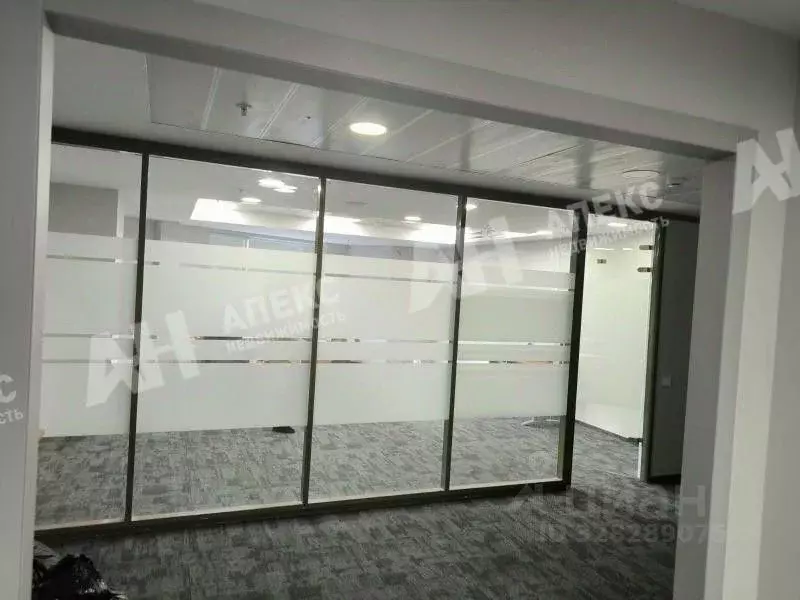 Помещение свободного назначения в Москва ул. Ивана Франко, 8 (827 м) - Фото 1