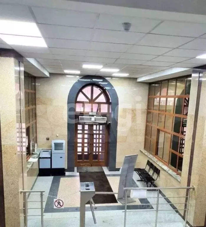 Офис в Новосибирская область, Новосибирск ул. Революции, 38 (354 м) - Фото 1