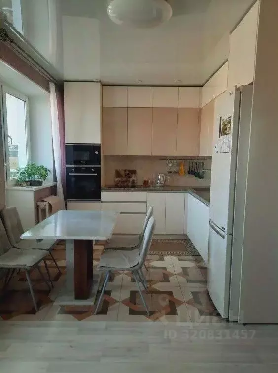 3-к кв. Башкортостан, Уфа ул. Генерала Кусимова, 15/1 (81.0 м) - Фото 0