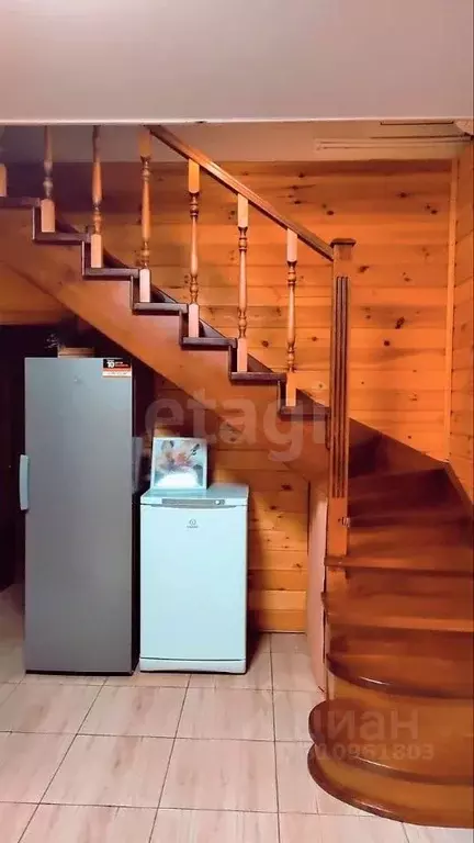 Дом в Ханты-Мансийский АО, Нягань Молдавская ул., 25 (105 м) - Фото 1