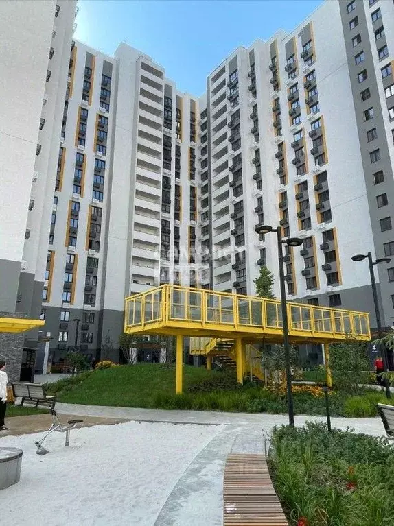 Студия Липецкая область, Липецк ул. Перова, 5 (27.83 м) - Фото 2