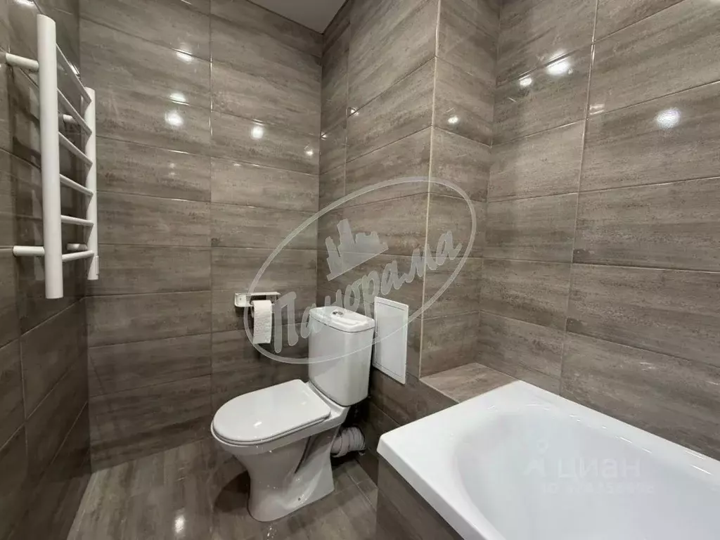 1-к кв. Калужская область, Калуга ул. Поле Свободы, 83 (38.7 м) - Фото 2