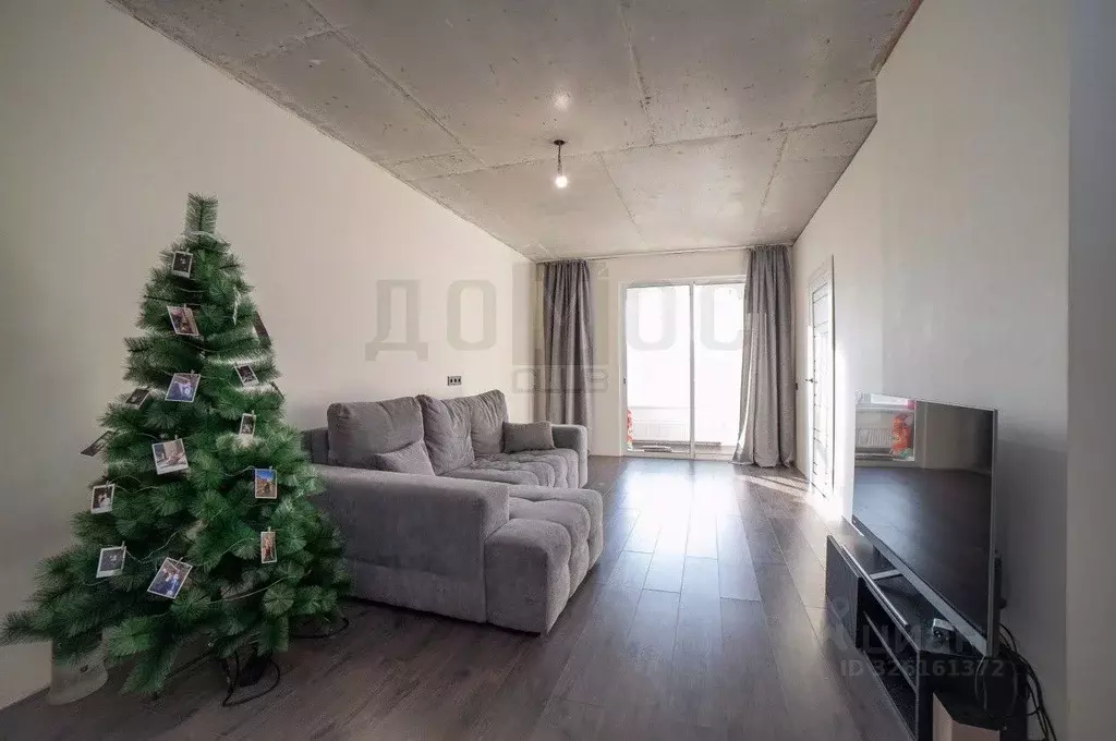 1-к кв. Свердловская область, Екатеринбург ул. Пехотинцев, 2Г (51.3 м) - Фото 1