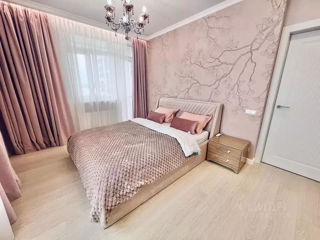 3-к кв. Башкортостан, Уфа ул. Подполковника Недошивина, 9 (84.0 м) - Фото 1