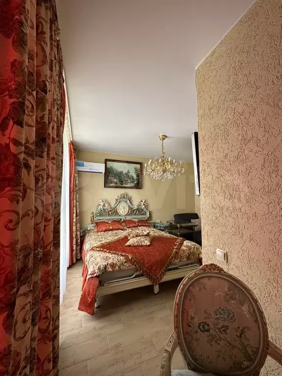Комната 14 м, 2/2 эт. - Фото 1