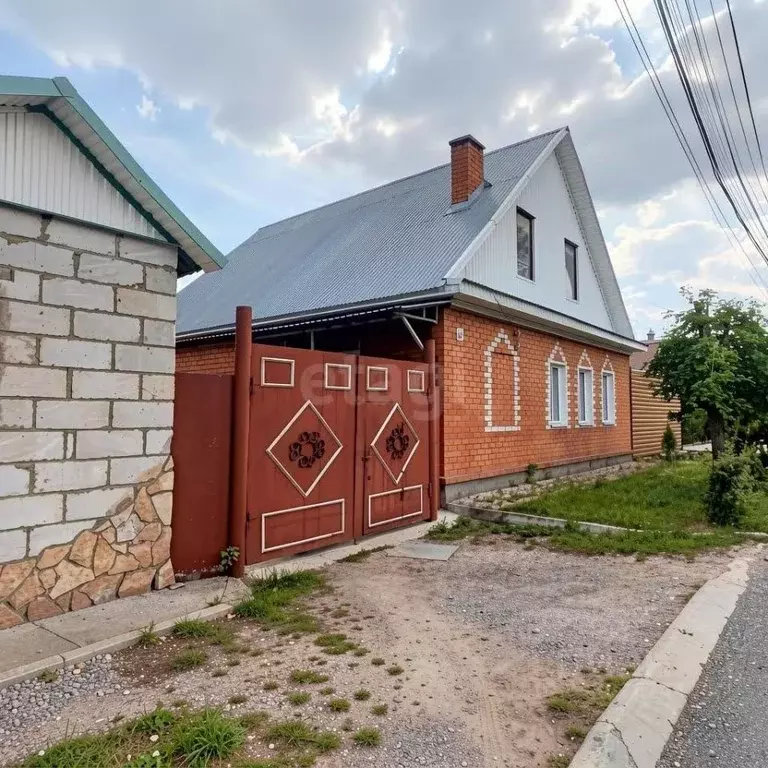 Дом в Саратовская область, Энгельс ул. Чапаева, 12 (79 м) - Фото 2