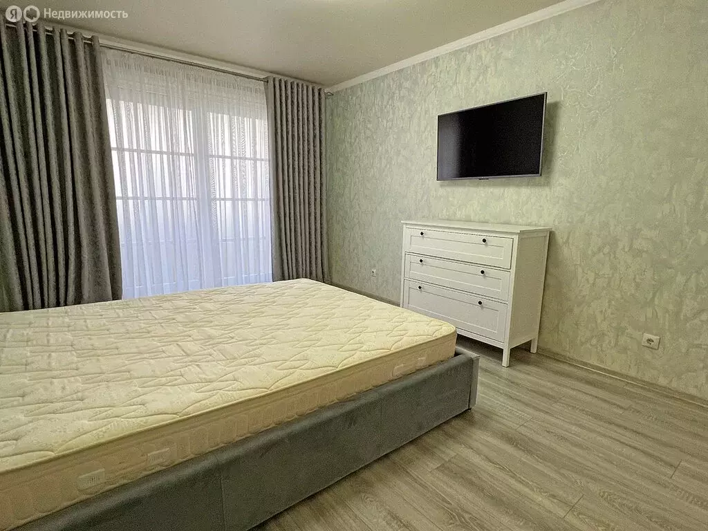 3-комнатная квартира: Славянск-на-Кубани, улица Стаханова, 197 (64 м) - Фото 1