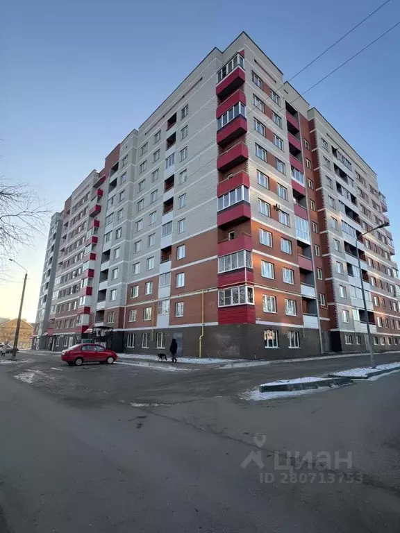 2-к кв. Псковская область, Великие Луки ул. Заслонова, 42 (83.3 м) - Фото 0