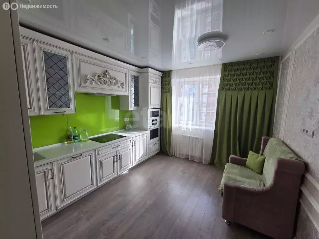 3-комнатная квартира: Чита, микрорайон Царский, 8 (82.7 м) - Фото 1