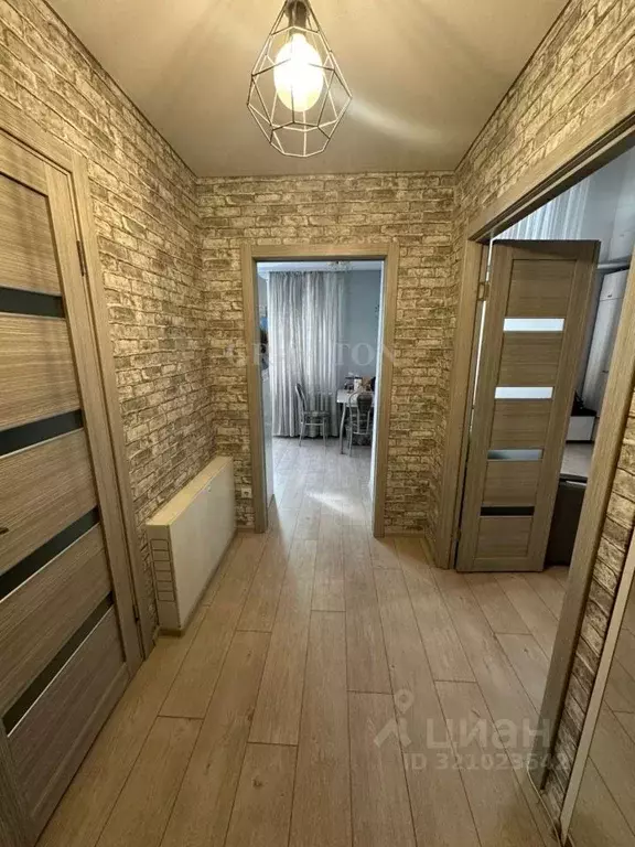 1-к кв. Алтай, Горно-Алтайск Шебалинская ул., 2/1 (38.8 м) - Фото 1