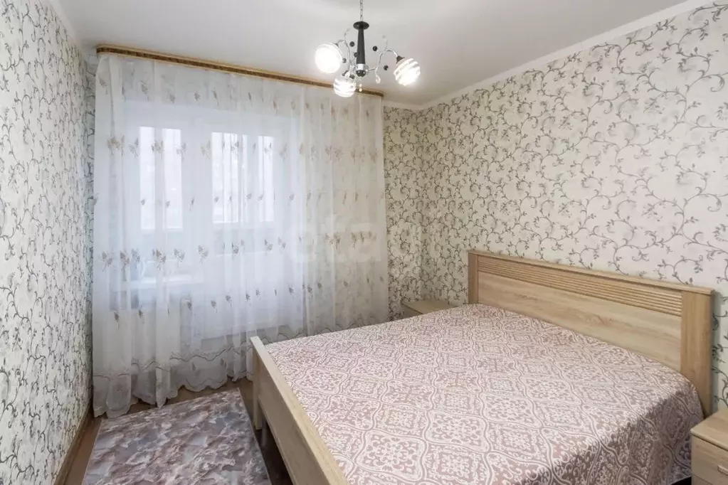 2-к кв. Тюменская область, Тюмень Кремлевская ул., 112к1 (62.0 м) - Фото 1