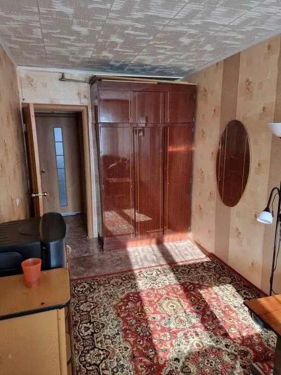 Комната Омская область, Омск Третьяковская ул., 3 (14.0 м) - Фото 1