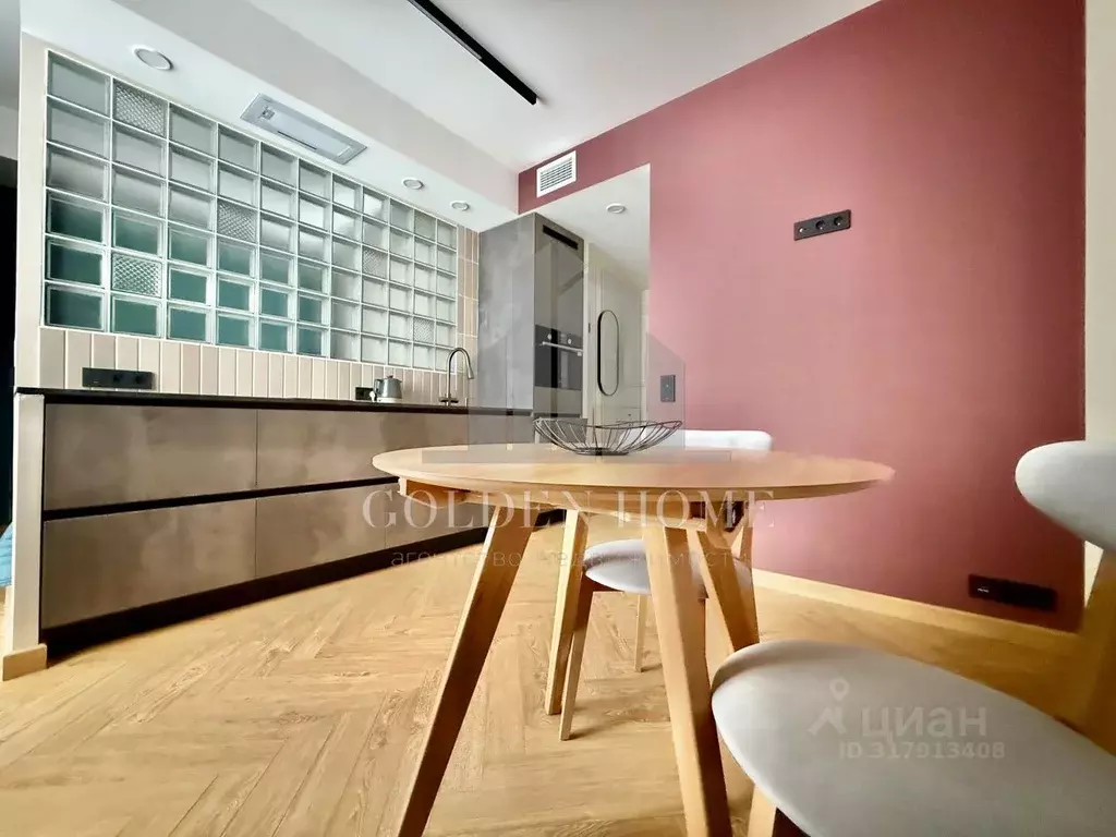 Студия Санкт-Петербург Аптекарский просп., 18 (28.0 м) - Фото 1