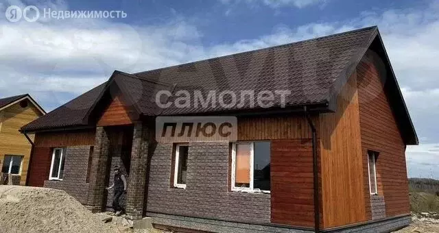 Дом в село Корнилово, Знаменская улица, 48 (104 м) - Фото 1