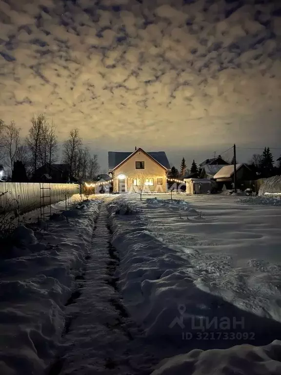 Дом в Ленинградская область, Отрадное Кировский район, 6-я линия, 88 ... - Фото 1