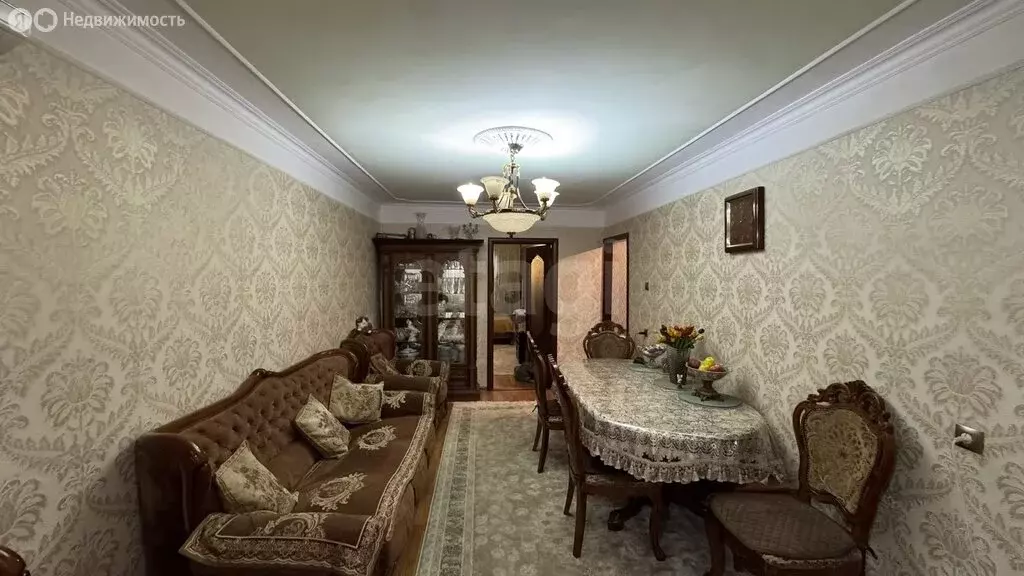 3-комнатная квартира: Махачкала, улица Абдулхакима Исмаилова, 76 (60 ... - Фото 1