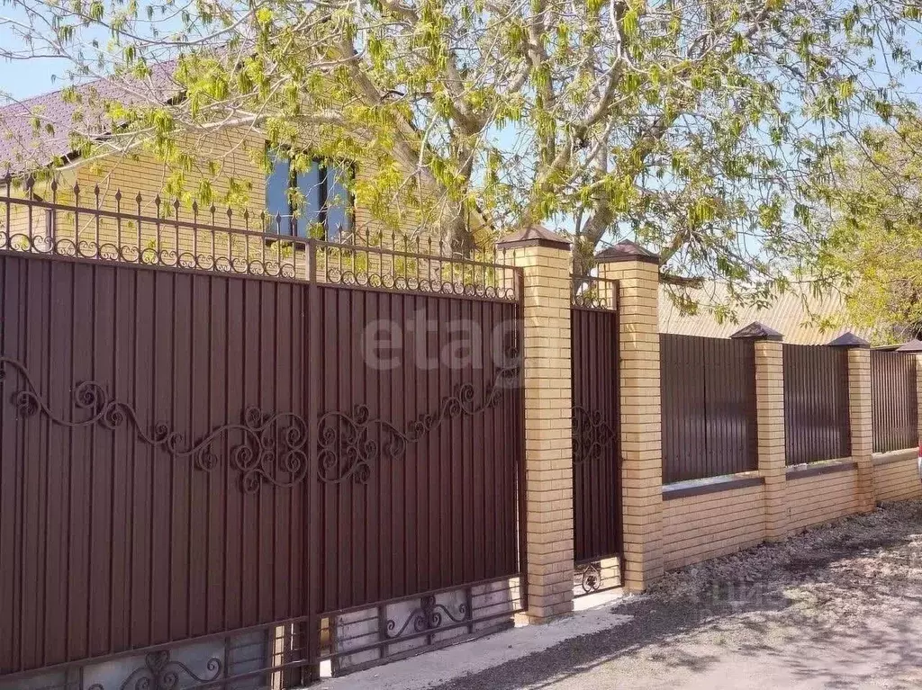 Дом в Ростовская область, Неклиновский район, Вареновское с/пос, с. ... - Фото 2